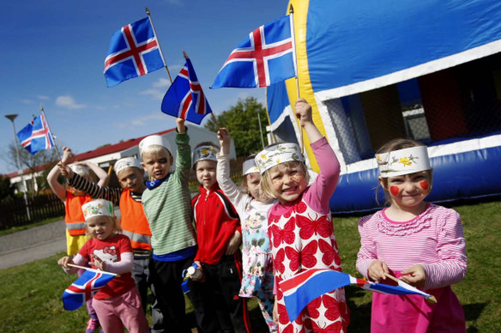 Hátíðleg 17. júní dagskrá fyrir fjölskylduna um allt land