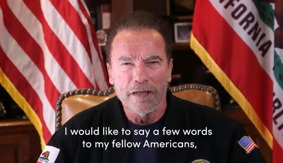 Schwarzenegger fer hörðum orðum um Trump