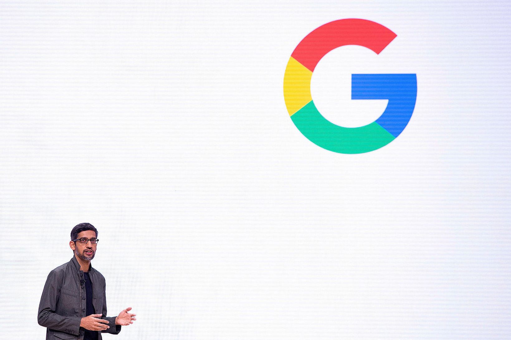 Sundar Pichai, forstjóri Google, segir fyrirtækið hyggjast leggja sitt af …