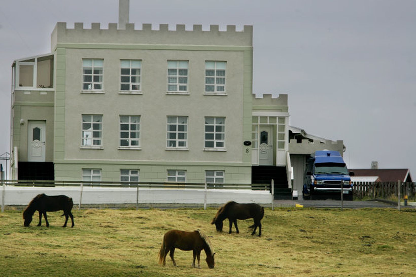 Bæjarráð Grindavíkur styrkir hestamannafélagið um 50 milljónir til byggingar reiðhallar