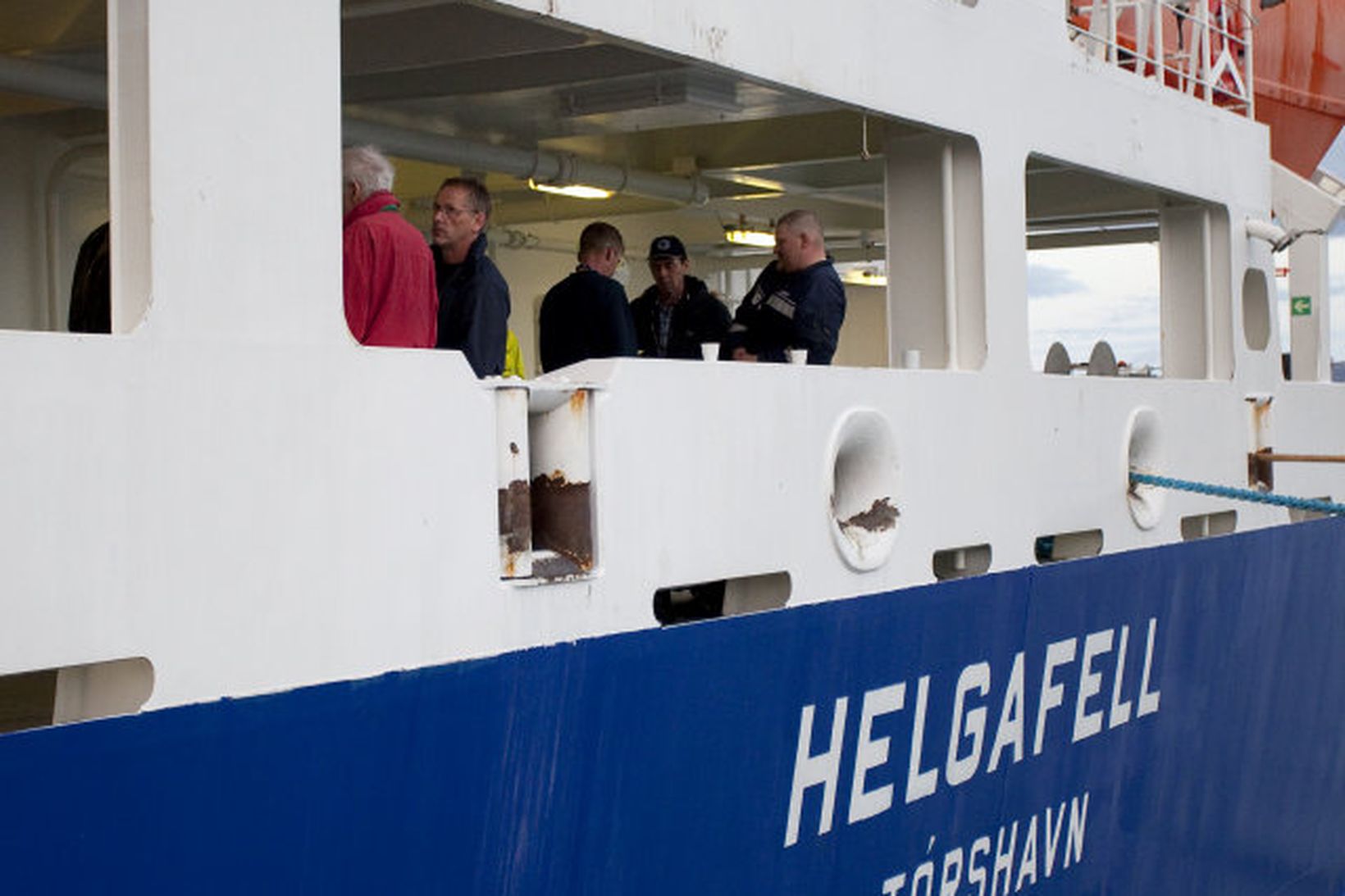 Helgafell, skip Samskipa, er skráð í Þórshöfn í Færeyjum en …