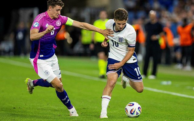 James McAtee í leik með U21-landsliði Englands.