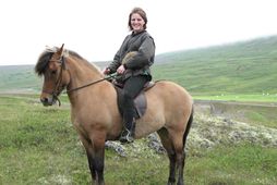 „Ég var bara þriggja eða fjögurra ára þegar ég fékk fyrst að sitja ein. Ég …