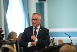 Njáll Trausti Friðbertsson er æfur yfir atburðum síðastliðins sólarhrings.
