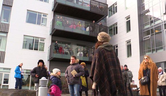 Bjó til lagalista fyrir eldra fólk í samkomubanni