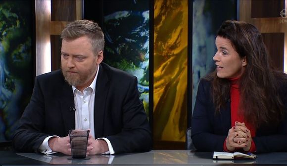 „Á dagskrá til að fela fjárlögin“