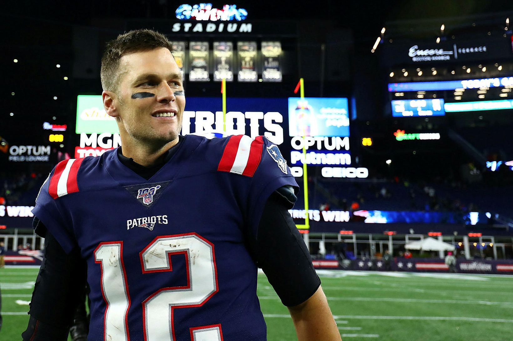 Tom Brady bætti einn einni skrautfjöðrinni í hattinn gegn New …