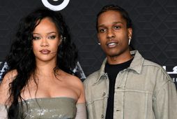 Rihanna og A$AP Rocky hafa gefið syni sínum nafn.