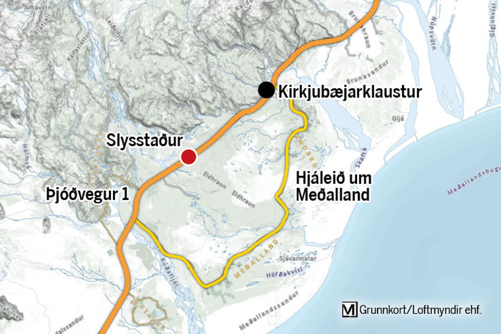 Slysið varð vestan af Kirkjubæjarklaustri rétt fyrir hádegi á miðvikudag.