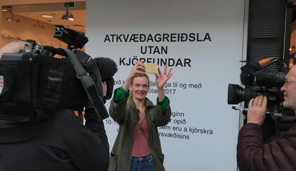 Vakan mótmælti í Smáralind