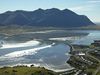 A warning has been issued for strong wind gusts beneath Hafnarfjall on the route to Borgarnes.