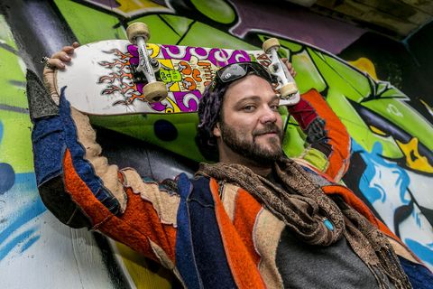 Bam Margera has not pressed charges against Icelandic rappers and blames the incident on Leon Hill.