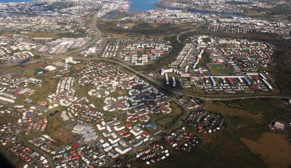Konur jákvæðari gagnvart sósíalisma en karlar
