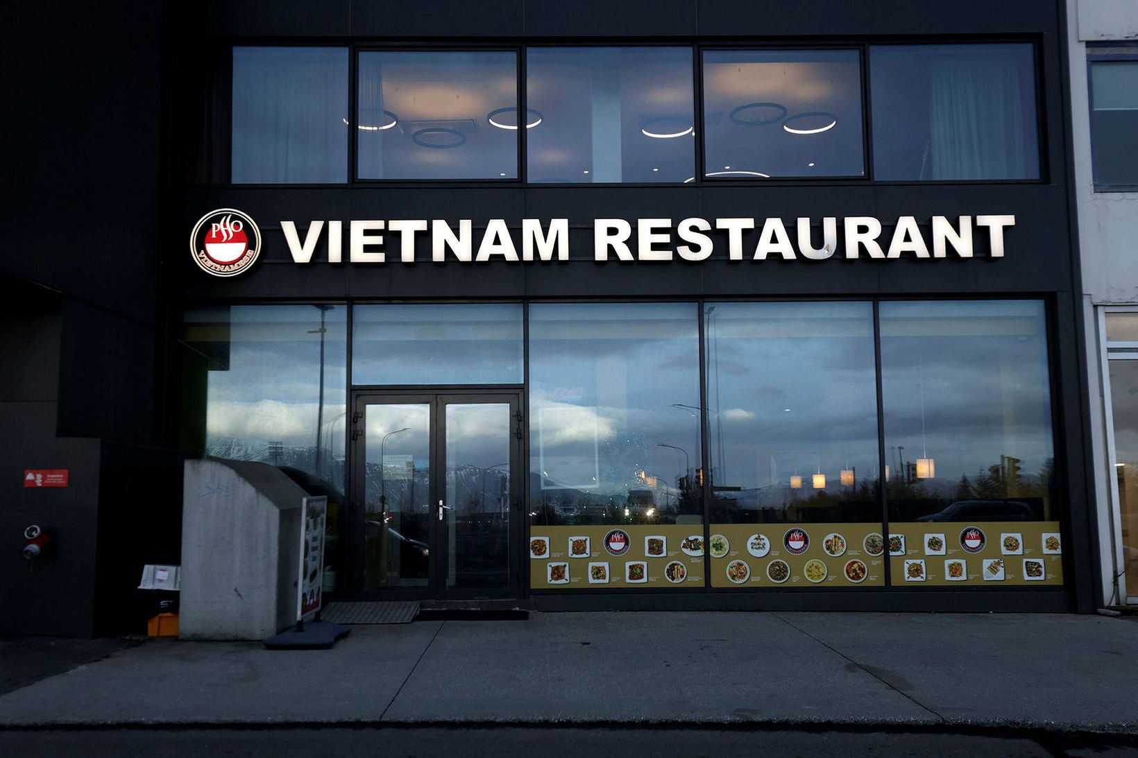 Vietnam Restaurant er eitt gjaldþrota félaga Quang Le.