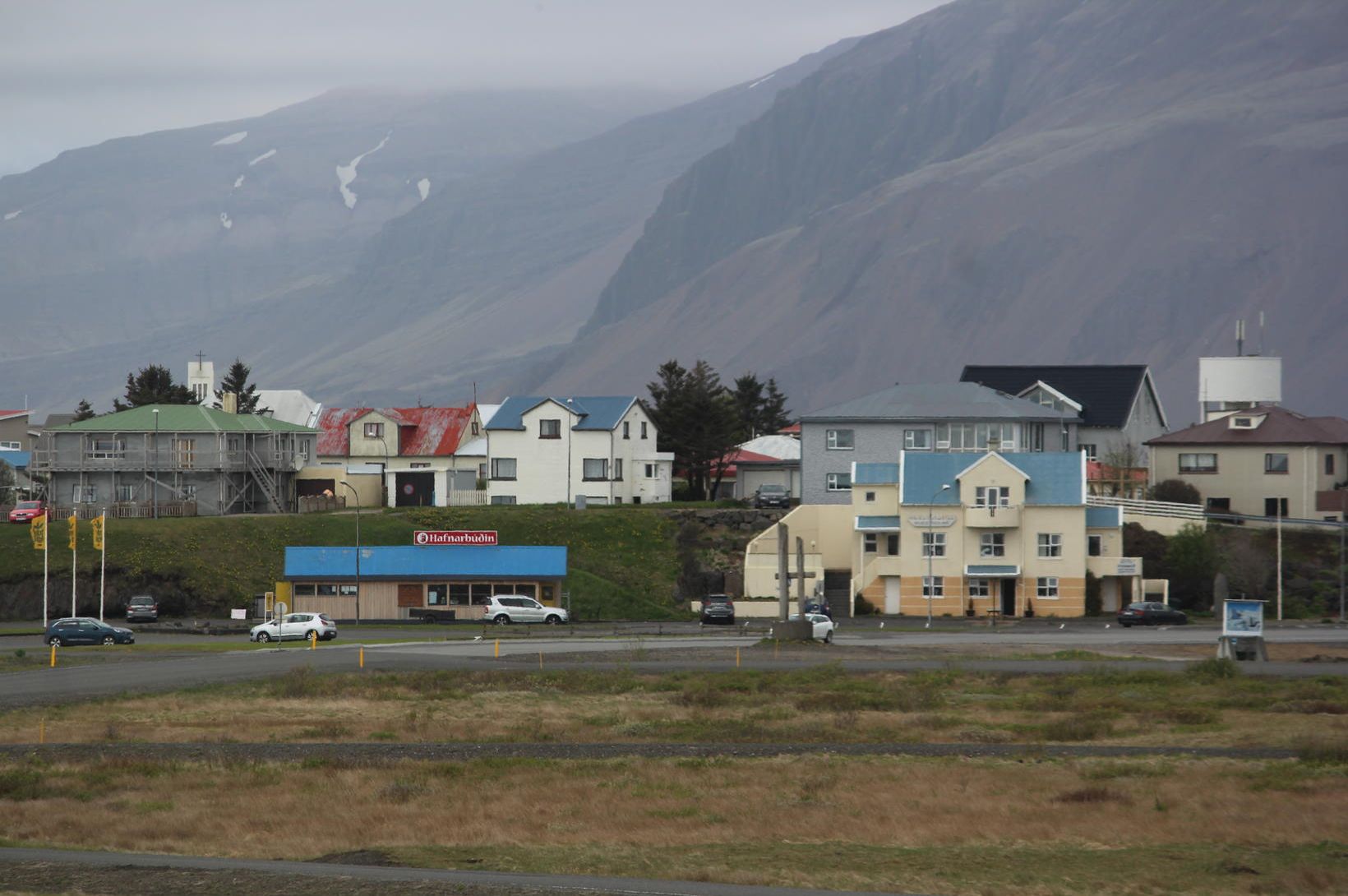 Suðurland fært upp á hættustig