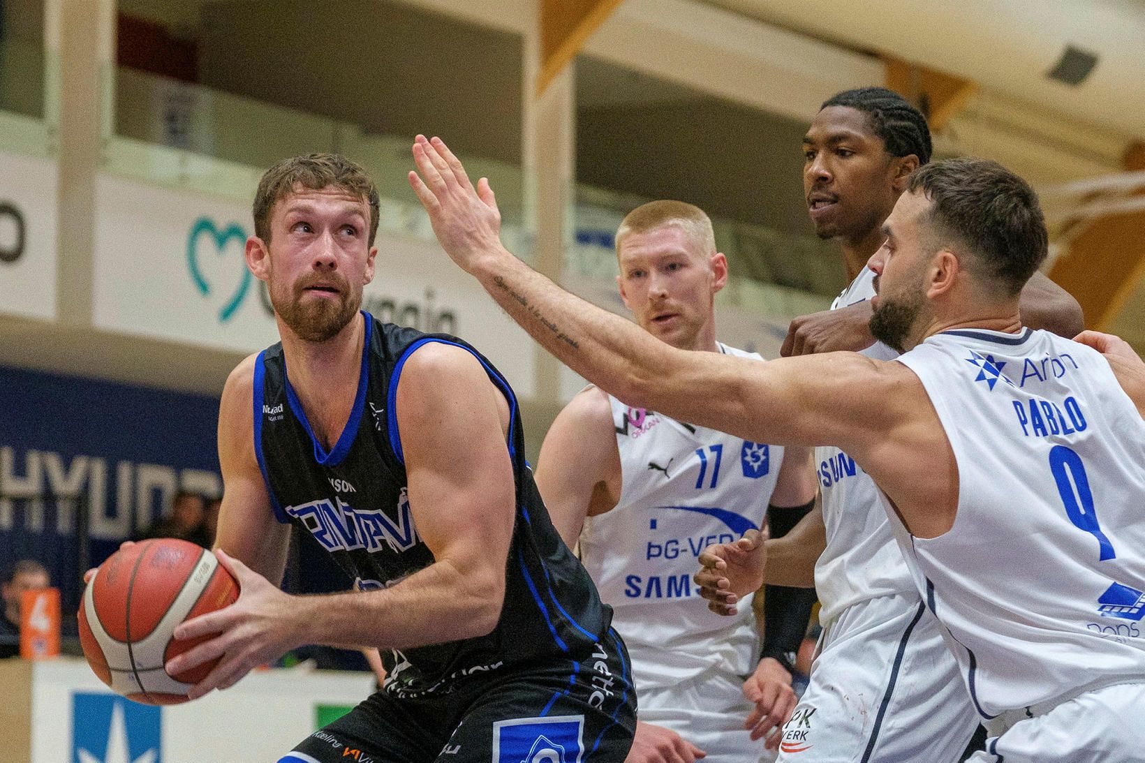 Grindavík - Njarðvík, staðan er 11:6