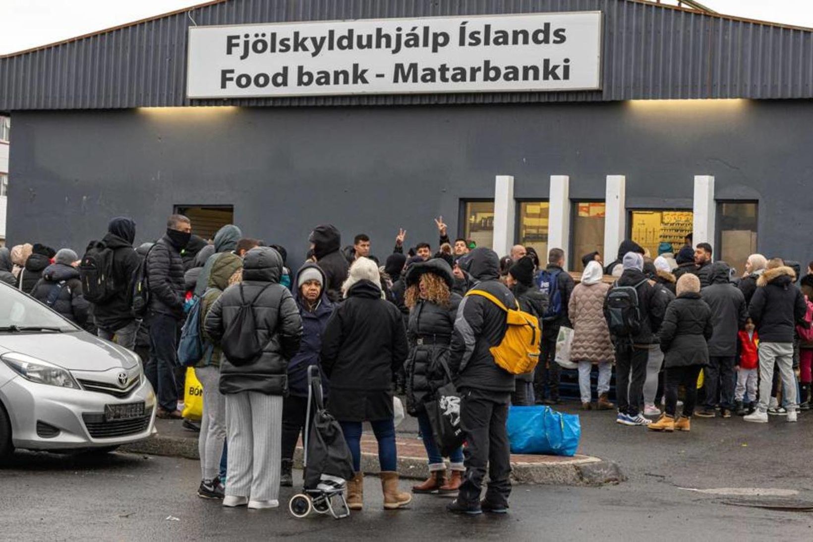 Ásgerður Jóna Flosadóttir, formaður Fjölskylduhjálparinnar, hefur gagnrýnt félagsmálaráðherra.