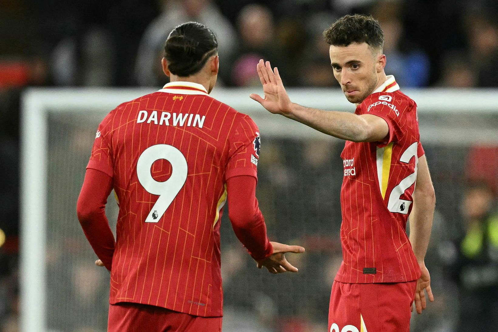 Darwin Núnez og Diogo Jota munu æfa með Liverpool í …