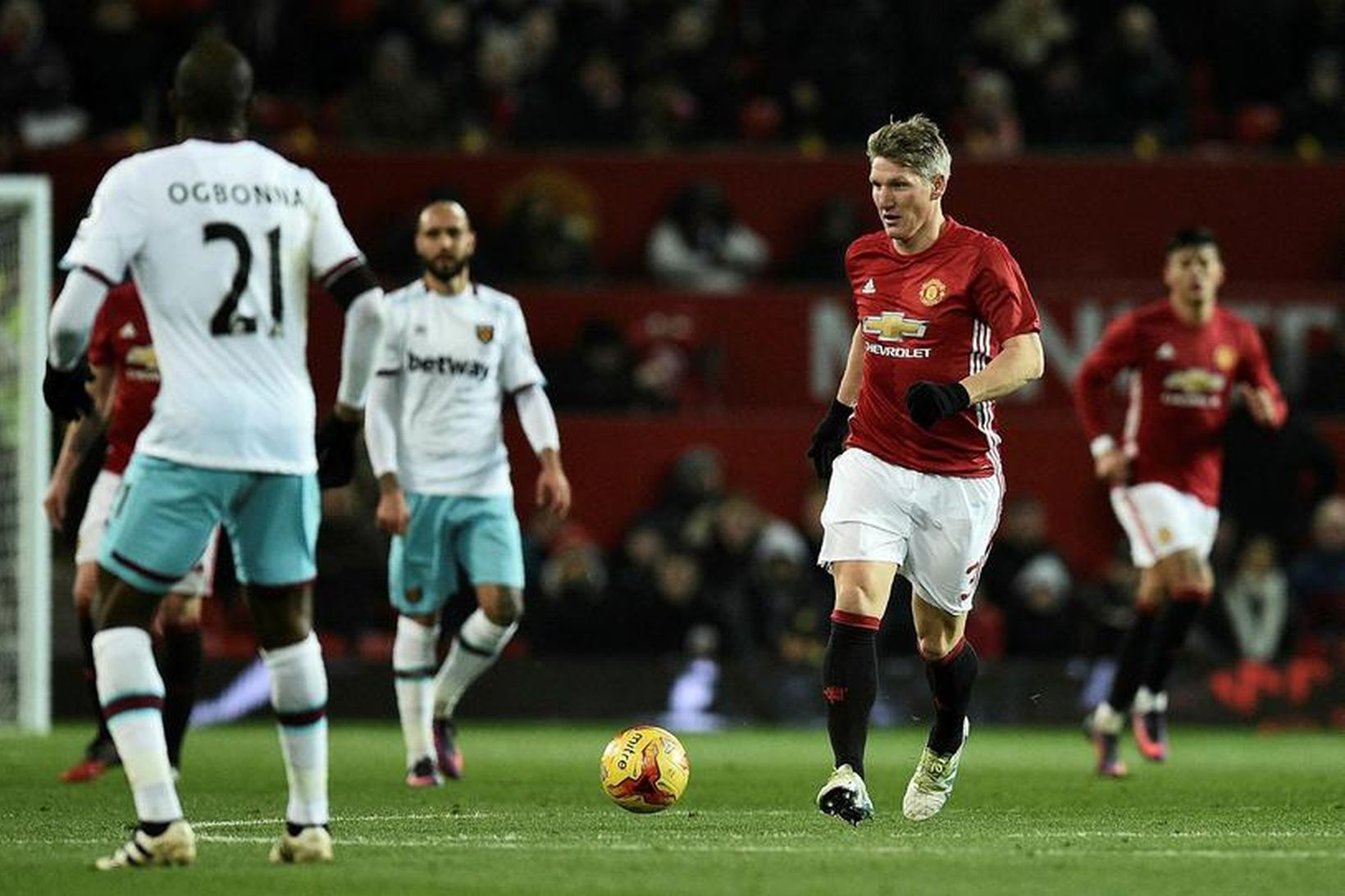 Bastian Schweinsteiger í leiknum gegn West Ham í fyrrakvöld.