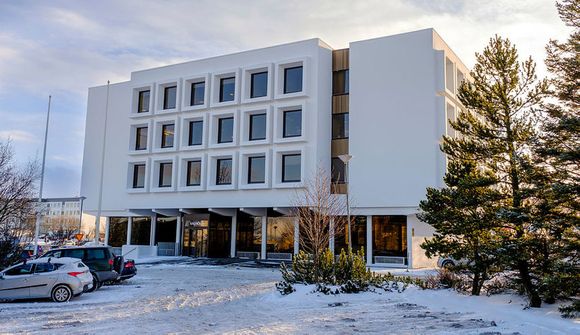 Gjá milli þingflokks og grasrótar