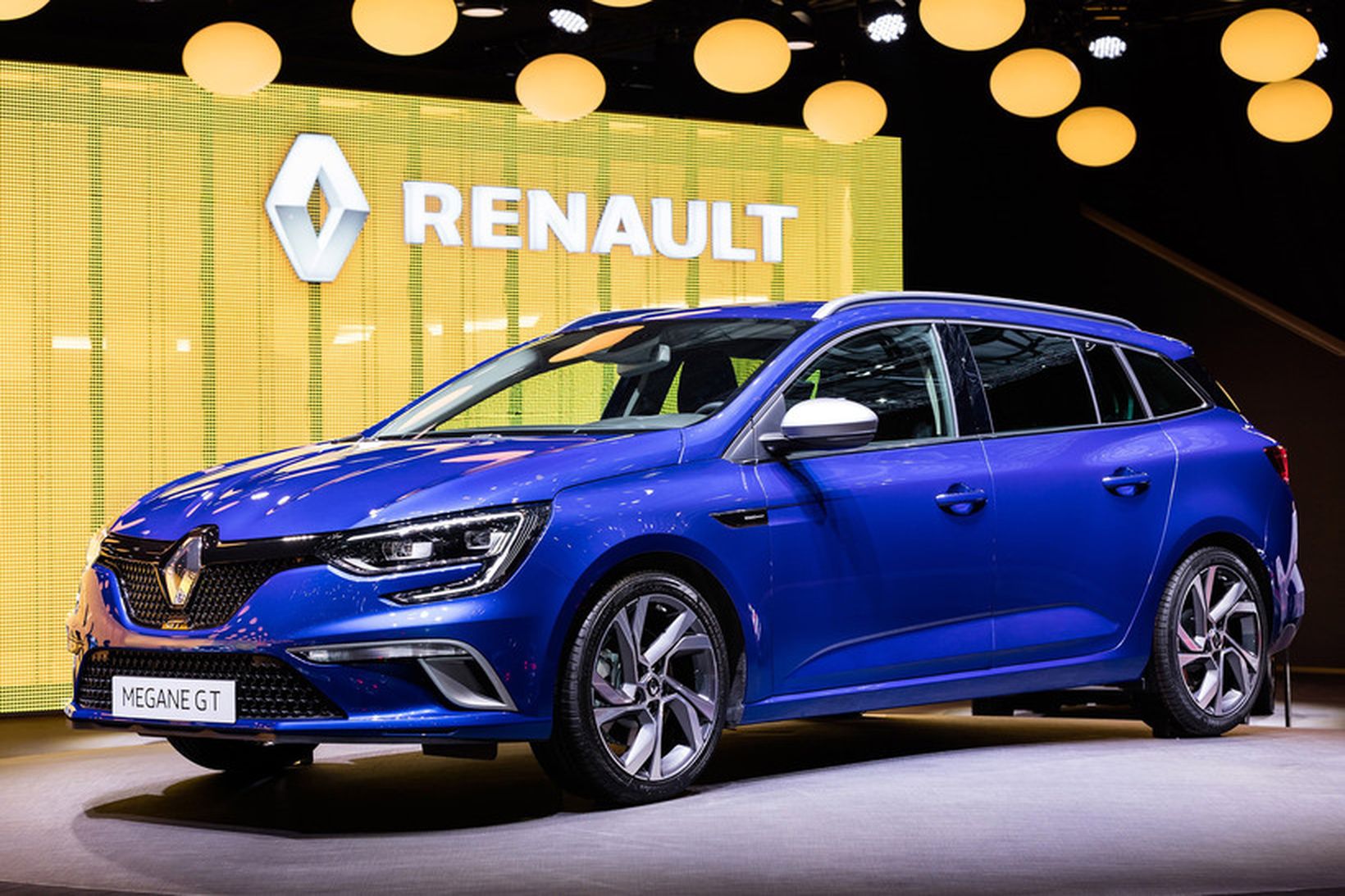 Hinn spræki Renault Megane Sport Tourer verður kynntur hjá BL …