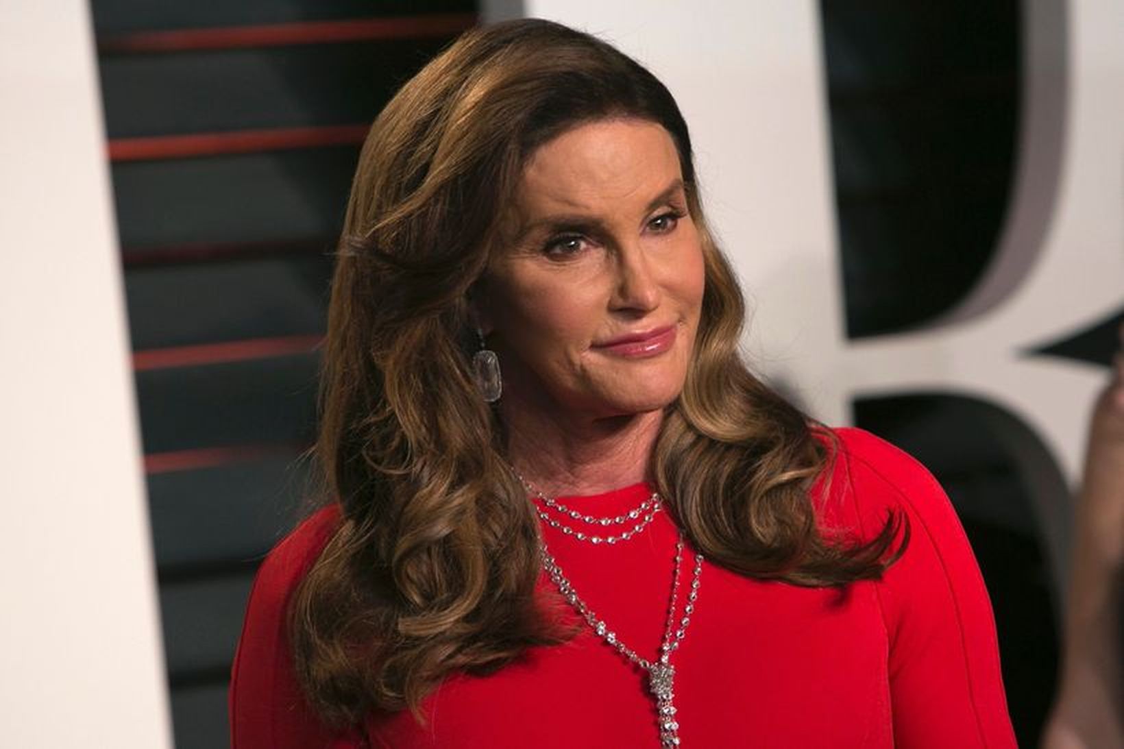 Caitlyn Jenner segir að ljósmyndarar hafi elt hana á röndum …