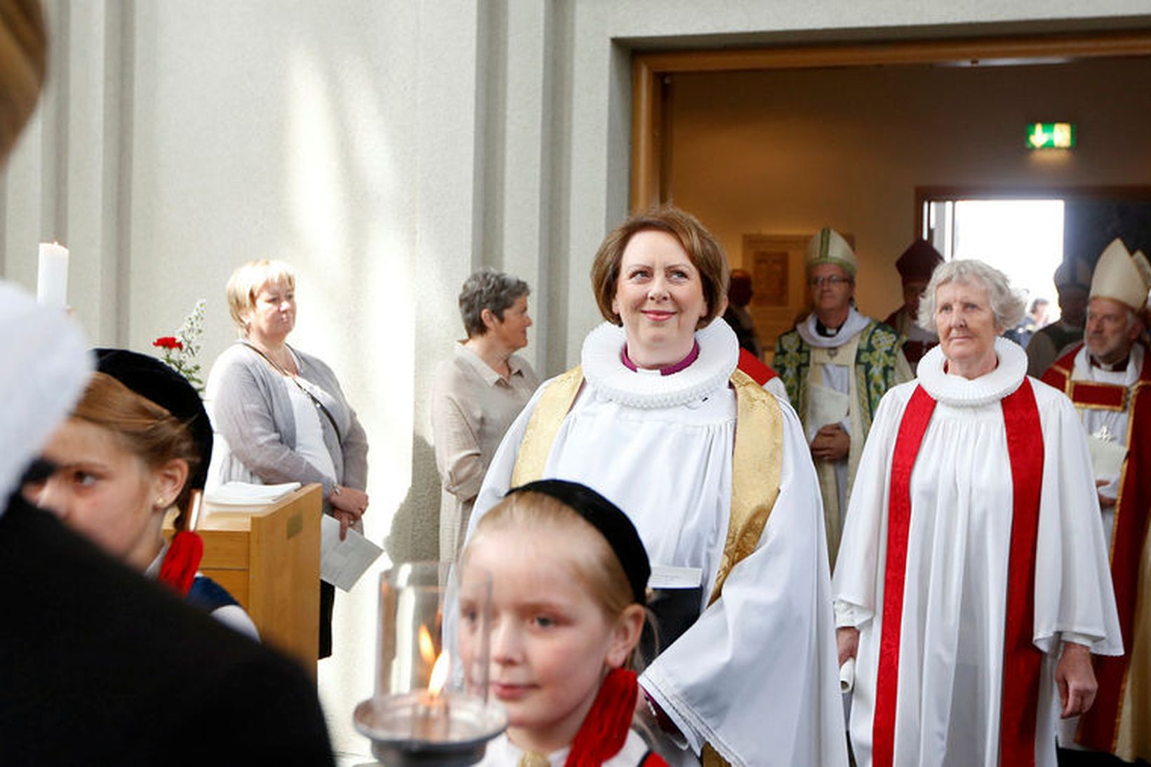 Ánægja með störf biskups minnkar frá því á síðasta ári.