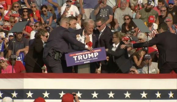 Myndskeið: Trump skotinn 