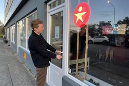 Karl Héðinn kemst ekki inn í húsnæði flokksins Í Bolholti.