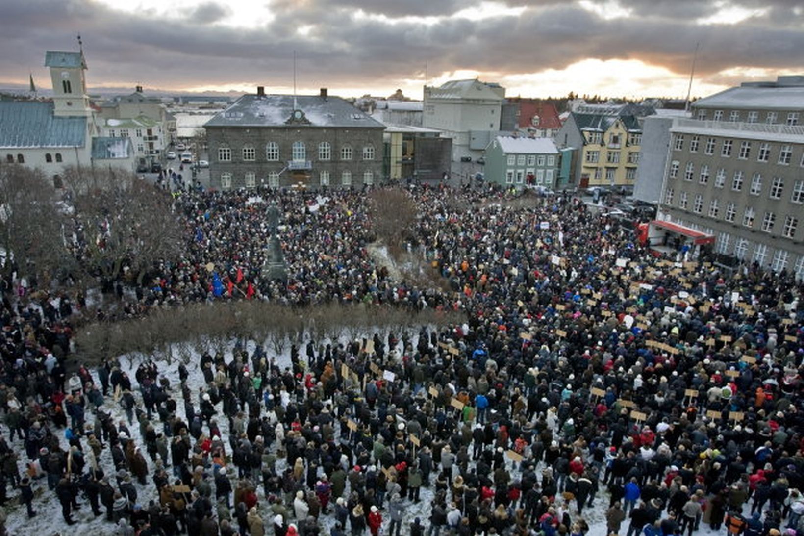 Hagfræðingurinn segir að aðrar þjóðir ættu að taka Íslendinga sér …