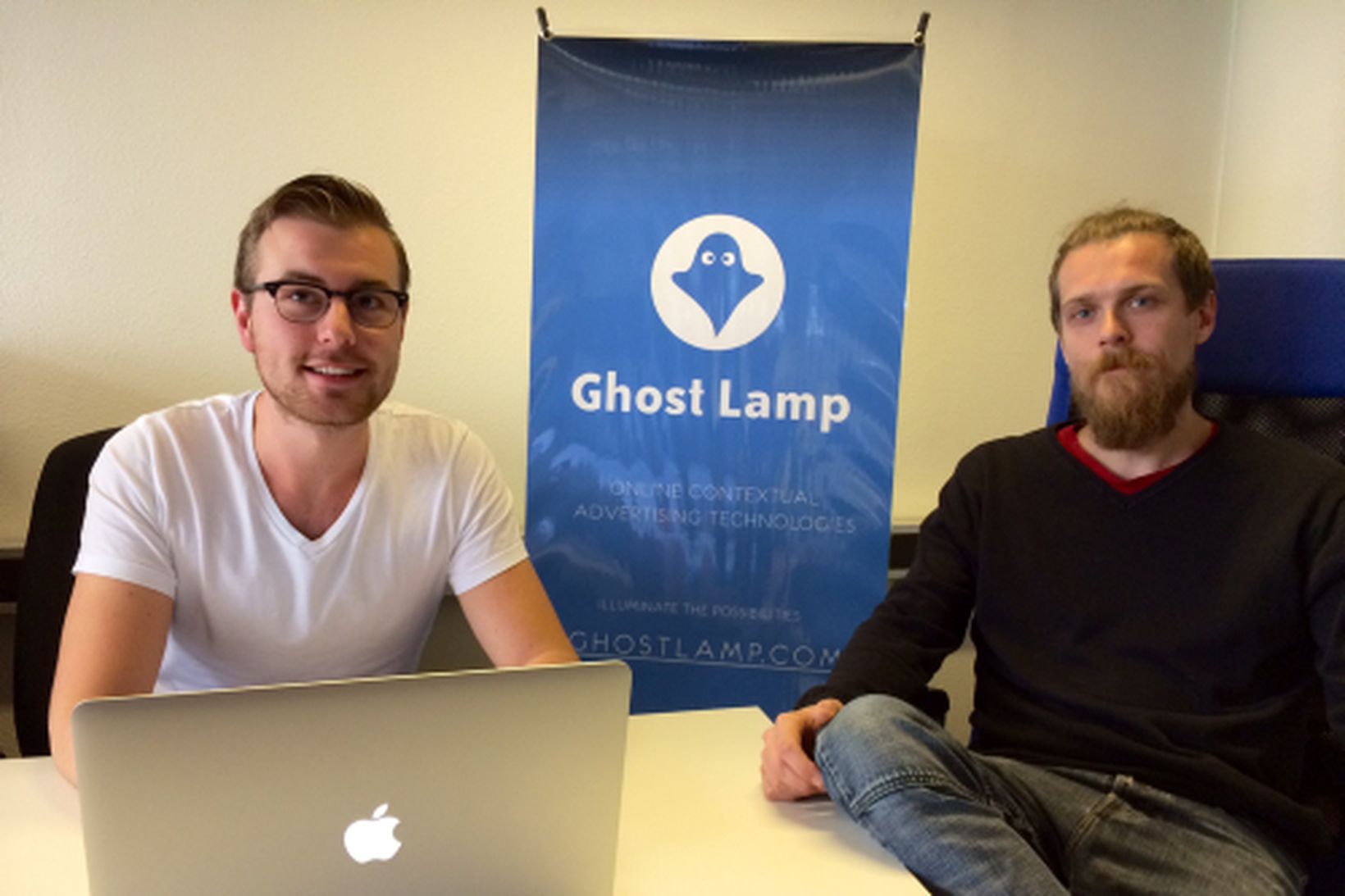 Jón Bragi Gíslason og Jóhann Geir Rafnsson tæknistjóri Ghost Lamp.