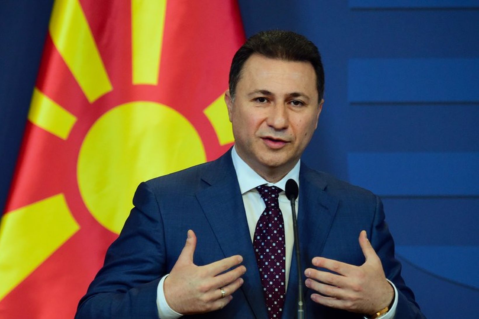 Nikola Gruevski, forsætisráðherra Makedóníu, segist tilbúinn til að ræða nafnbreytingu.