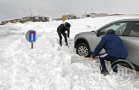 Ófærð og vandræði í Salahverfi í Kópavogi