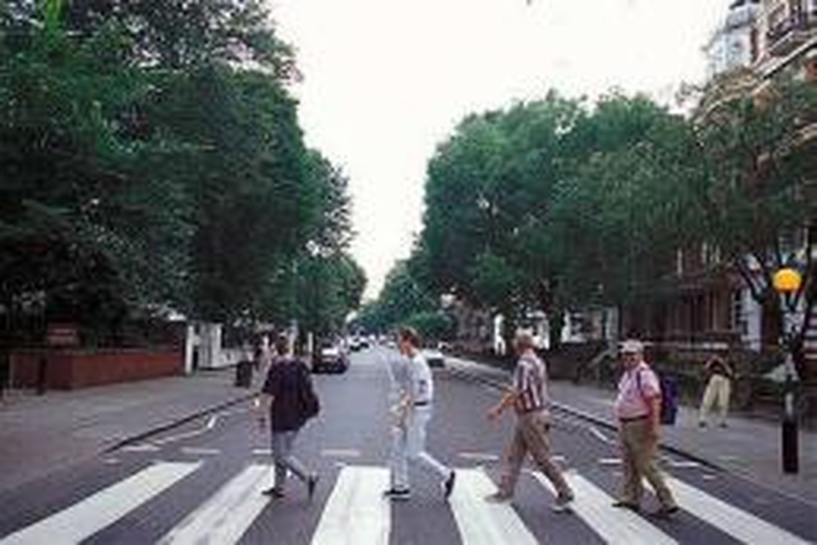 Fetað í fótspor Bítla á Abbey Road.