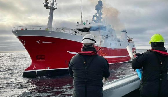 Línuskip varð vélarvana 