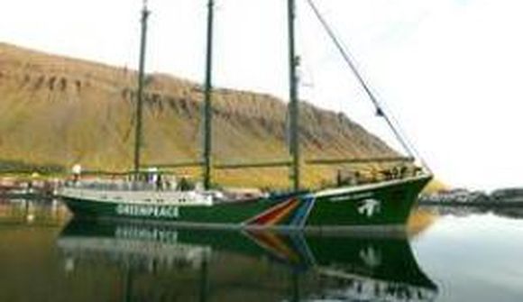 Grænfriðungar ánægðir með móttökurnar á Ísafirði