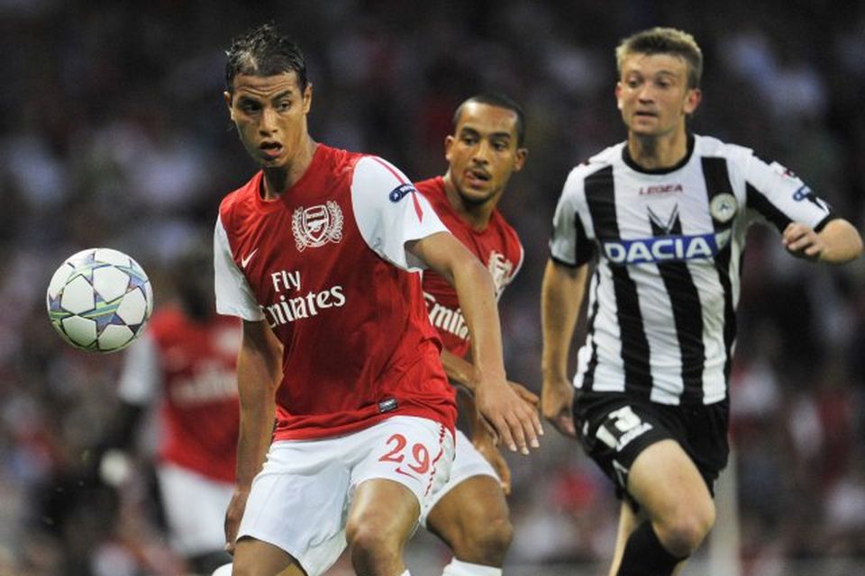 Marouane Chamakh er kominn til Crystal Palace frá Arsenal.