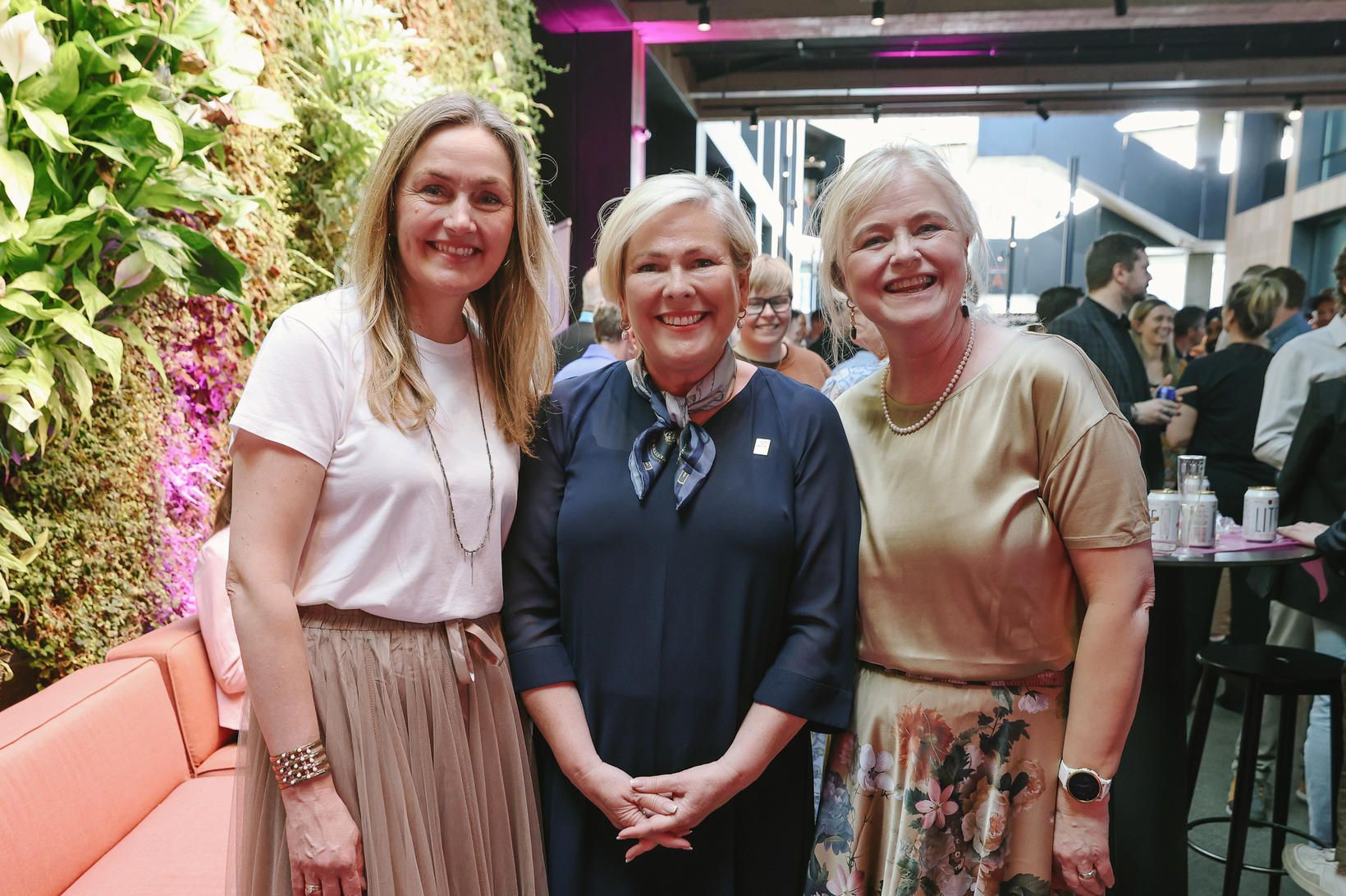 Ásta Sóllilja Guðmundsdóttir, Halla Tómasdóttir og Hrönn Greipsdóttir.