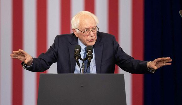Sanders endurkjörinn og Justice tekur sæti demókrata