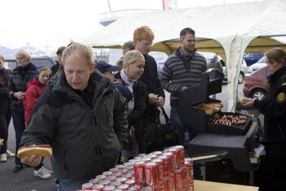 Sjósund lögreglumanna