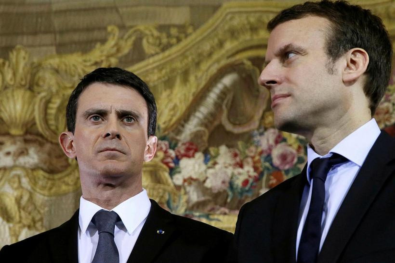 Fyrrverandi ráðherrar, Manuel Valls og Emmanuel Macron.