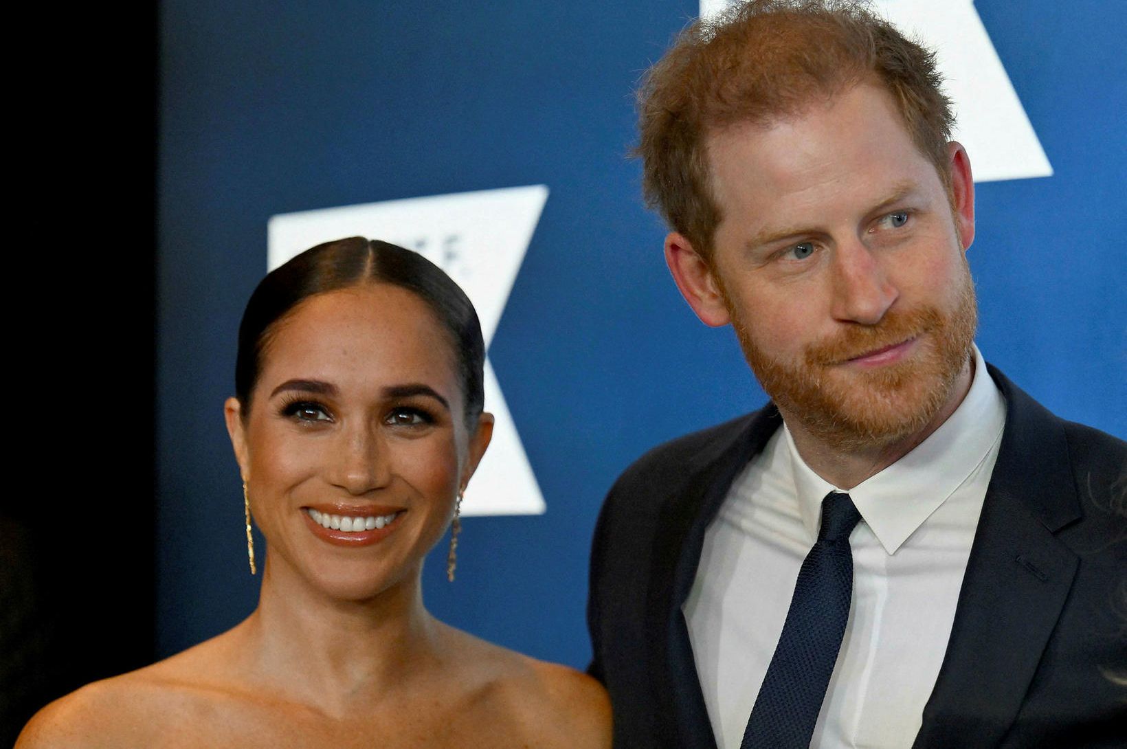 Harry og Meghan veitt eftirför