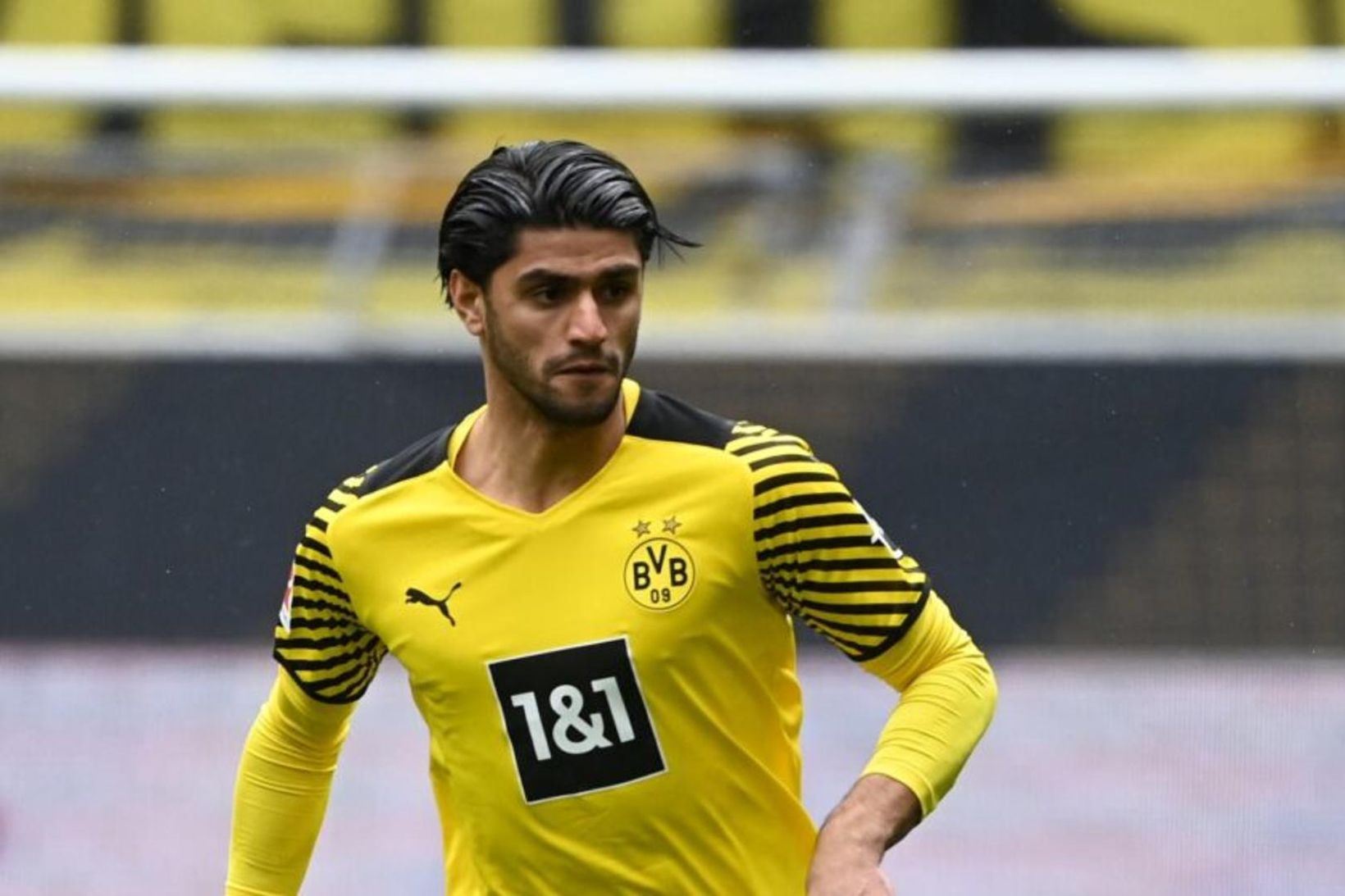 Mahmoud Dahoud er á leiðinni til Brighton.