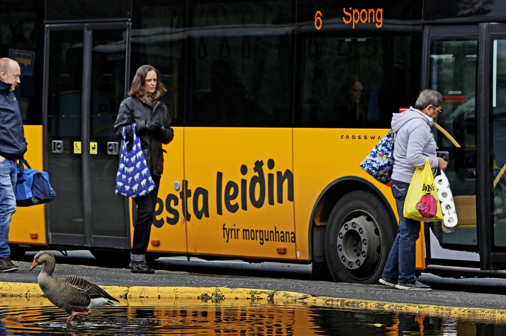 Tveir metmánuðir hjá Strætó 