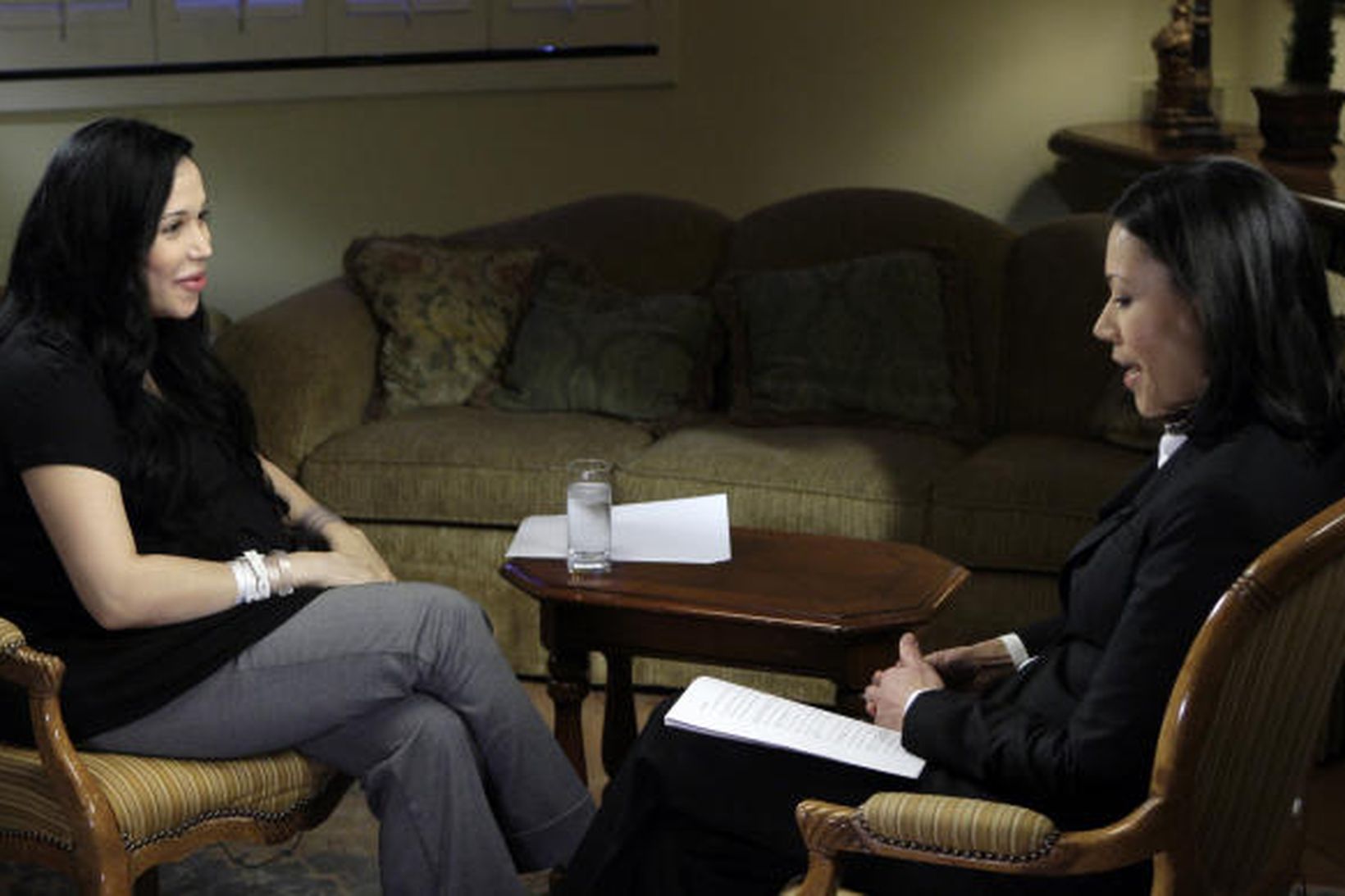 Nadya Suleman ræðir við Ann Curry, fréttamann NBC sjónvarprsstöðvarinnar fyrir …