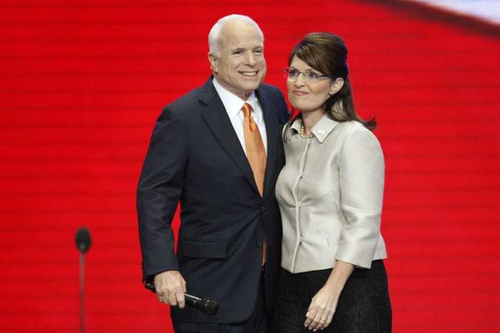 John McCain og Sarah Palin á landsþingi Repúblíkanaflokksins.