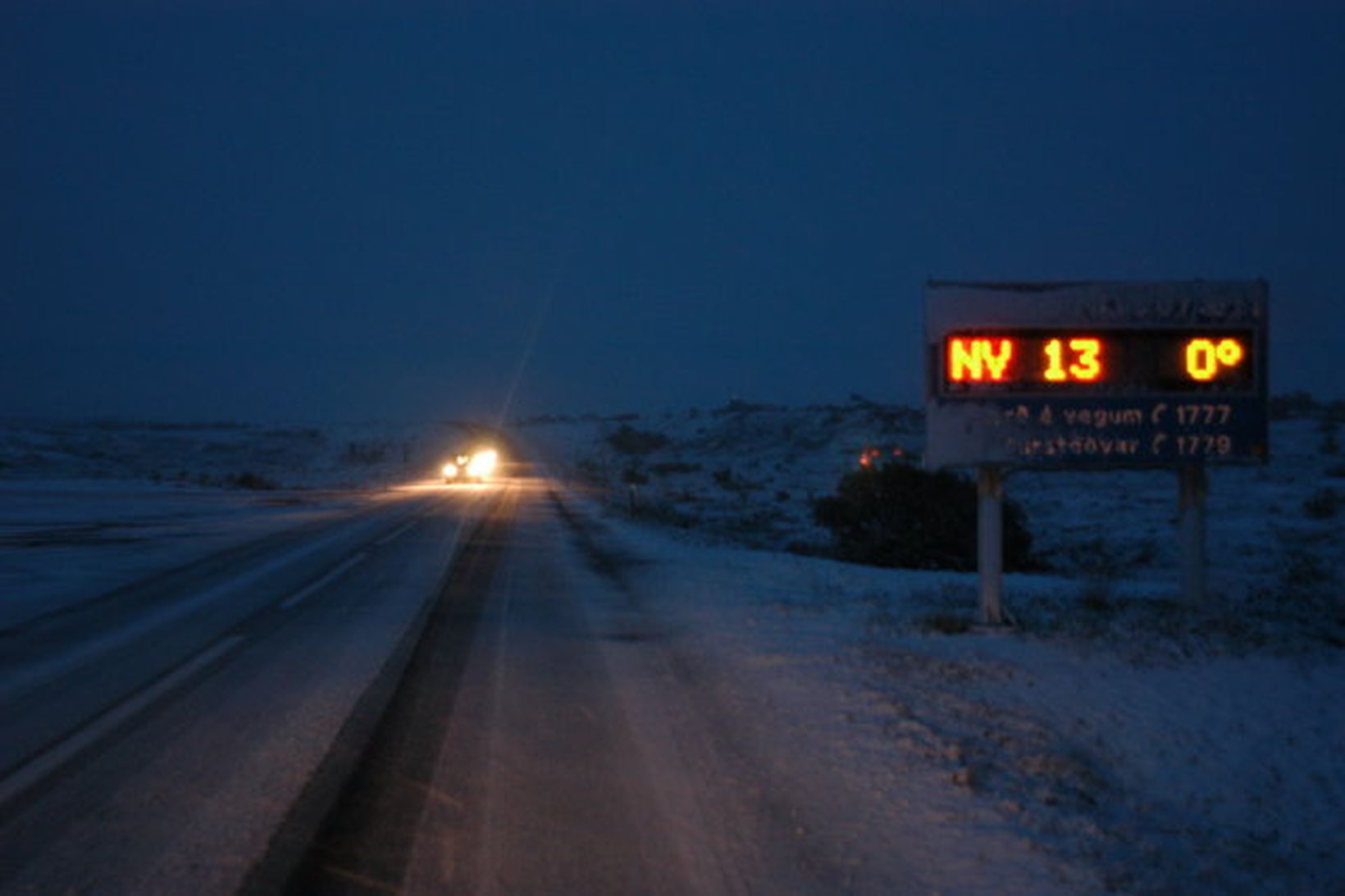 Krapi eða snjór var á vegum í Mývatnssveit í gærkvöldi …