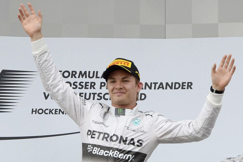 Nico Rosberg fagnar sigri í Hockenheimring.
