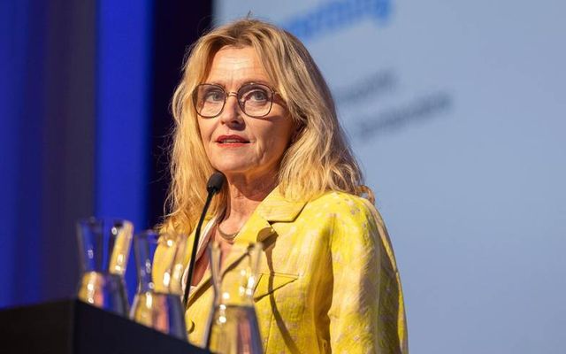 Heiða Björg Hilmisdóttir er borgarstjóri Reykjavíkur. Reksturinn reiðir sig á lántökur og stendur ekki án …