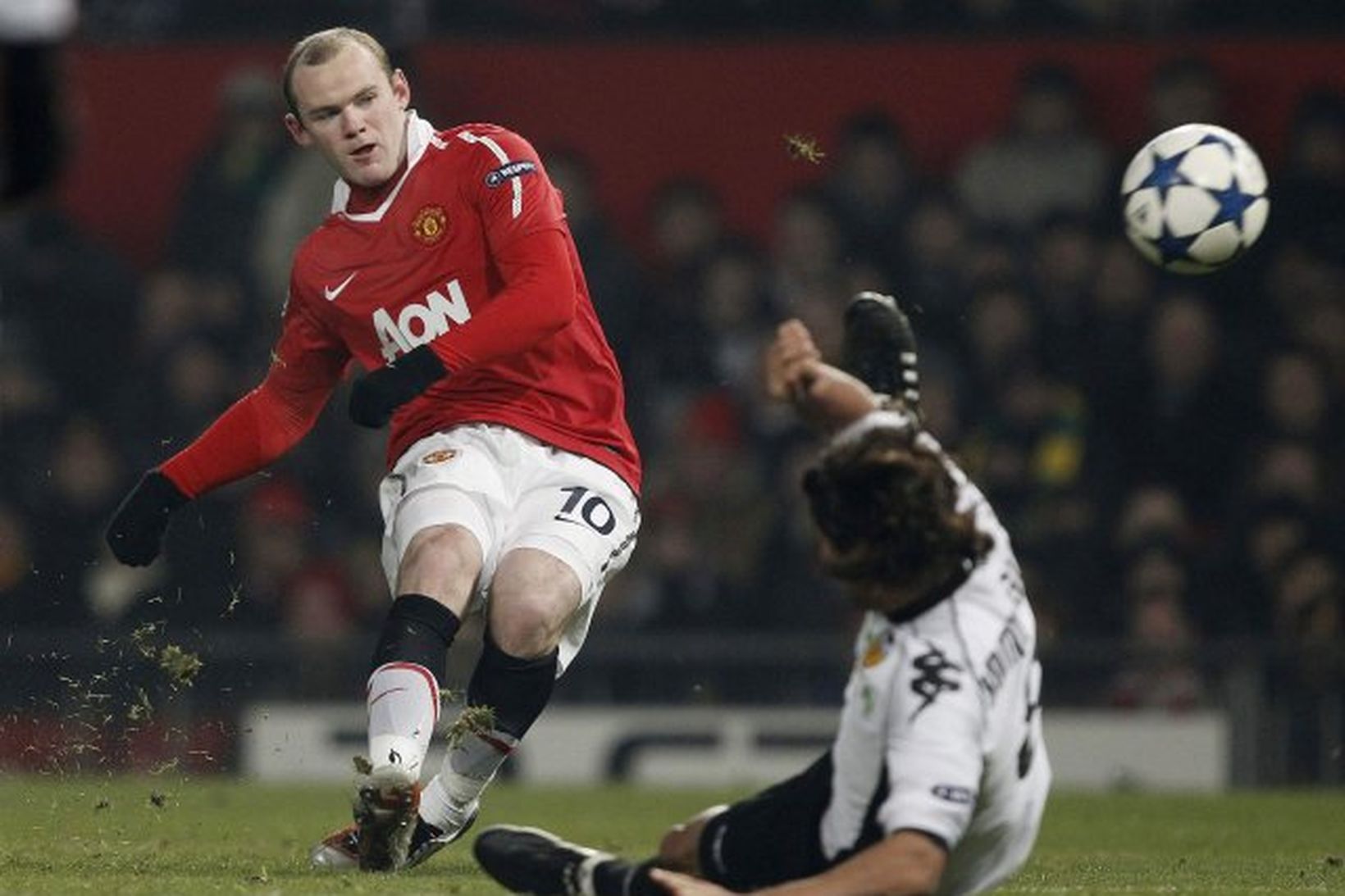 Wayne Rooney.